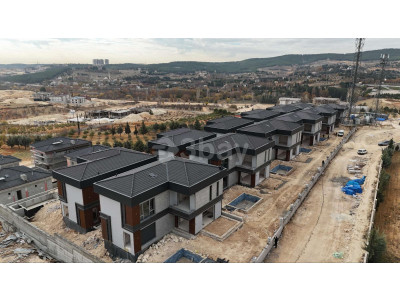 3BAY OKTAY SAĞLAMCI'DAN SARISALKIM'IN ZİRVESİNDE 5+1 VİLLA